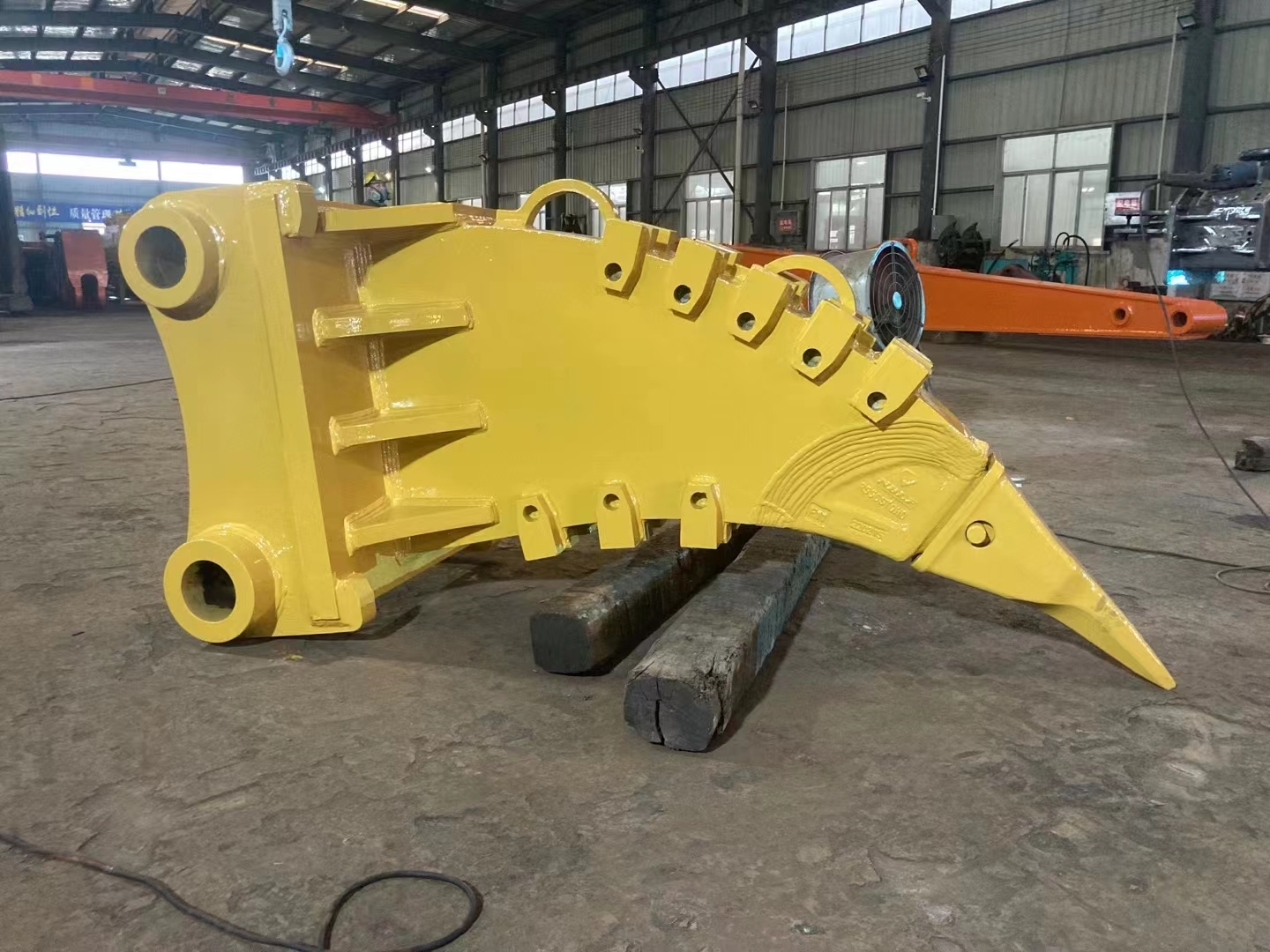 Large Ripper Zhonghe Factory Price Large Excavator Ripper with One Claw for 1.7T-7T ...
