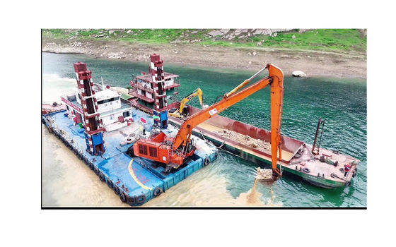 Long Reach Boom Excavator For Dredging Work Use Q355B Material